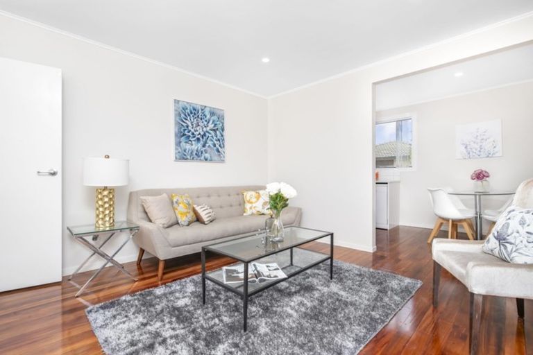 Photo of property in 17 Cameron Street, Papakura, 2110