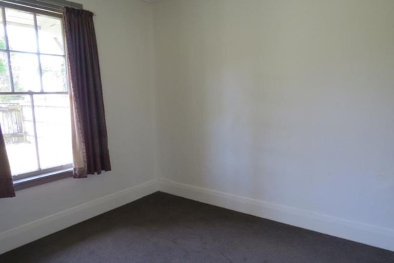 Photo of property in 8 Arawa Street, Welbourn, New Plymouth, 4312