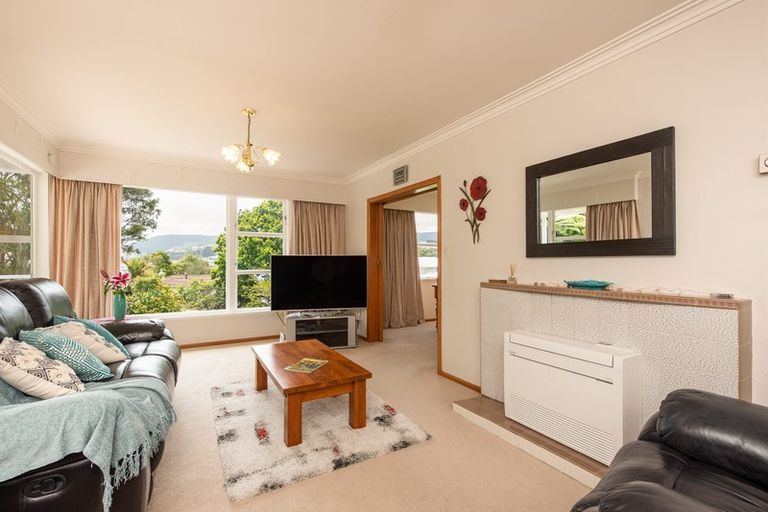 Photo of property in 12 Pembroke Street, Tawa, Wellington, 5028