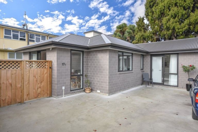 Photo of property in 17c Church Street, Mosgiel, 9024
