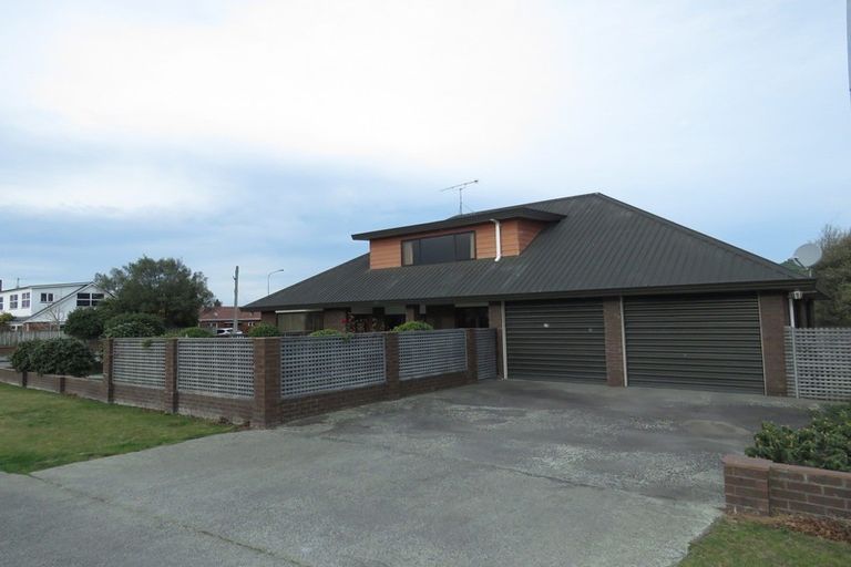 Photo of property in 68 Aitken Street, Ashburton, 7700