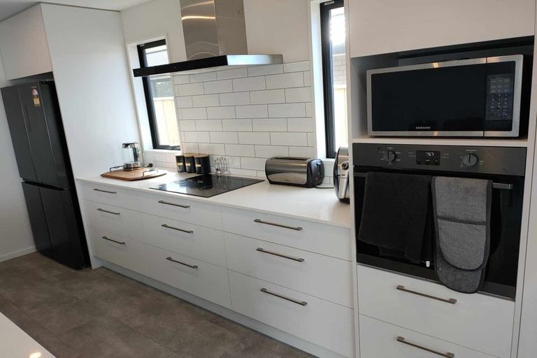 Photo of property in 25 Crossley Avenue, Woodend, 7610