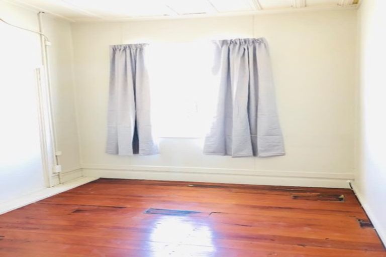 Photo of property in 24-25/66 Mount Eden Road, Mount Eden, Auckland, 1024