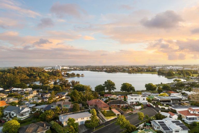 Photo of property in 35 Marama Street, Frankton, Hamilton, 3204