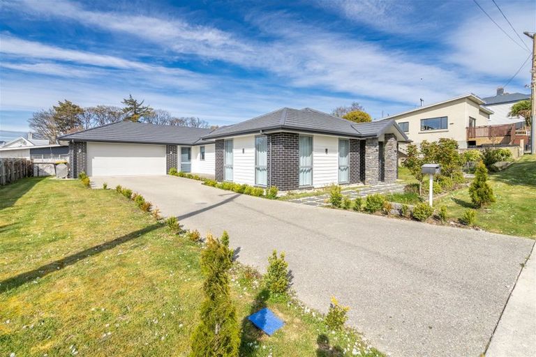 Photo of property in 14 Mary Street, Gore, 9710