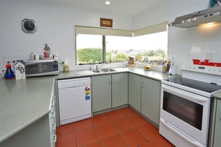 Photo of property in 57 Bartholomew Drive, Nawton, Hamilton, 3200