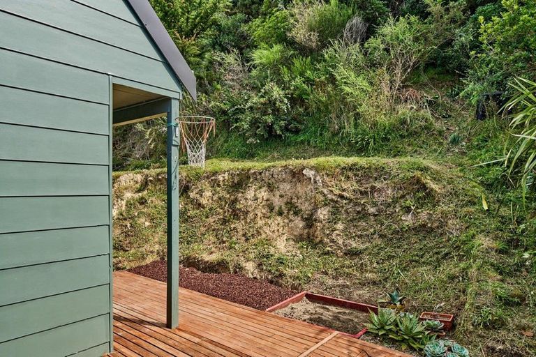 Photo of property in 63 Omapere Street, Whitby, Porirua, 5024