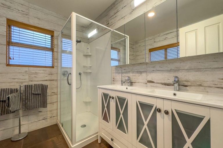 Photo of property in 101 Leighton Road, Whangamata, 3620