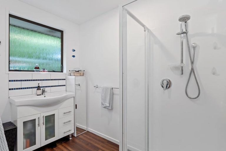 Photo of property in 1/8 Torvill And Dean Lane, Cashmere, Christchurch, 8022