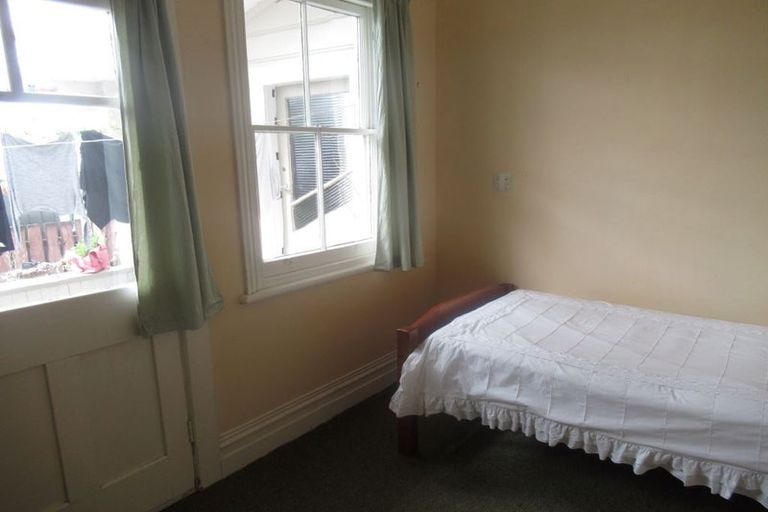 Photo of property in 61 Fergusson Street, Woodville, 4920