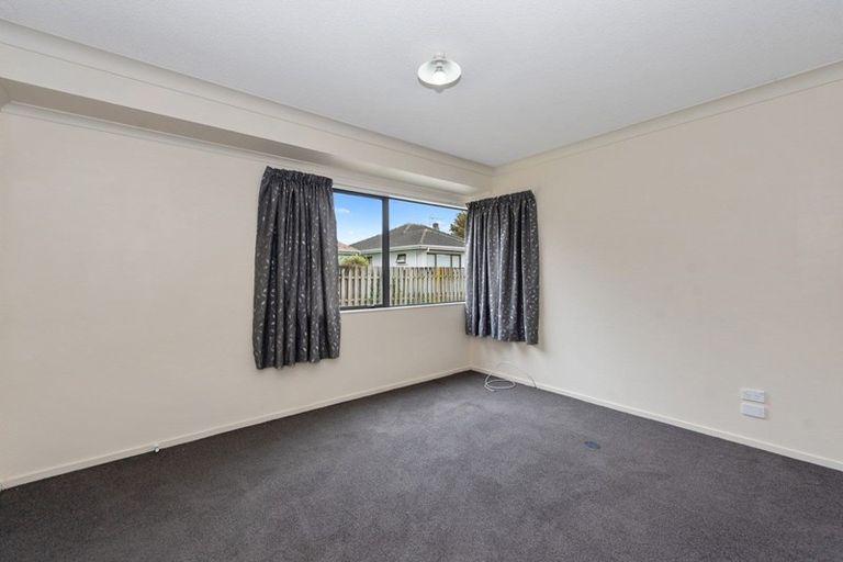 Photo of property in 15b Garnett Avenue, Forest Lake, Hamilton, 3200