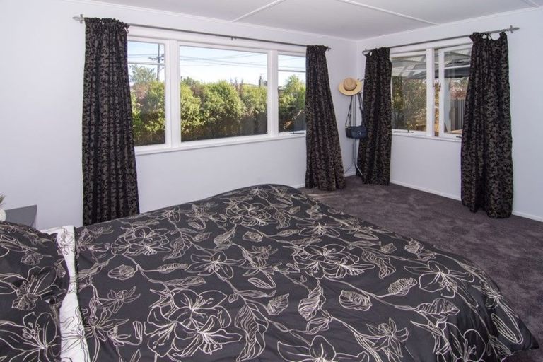 Photo of property in 14 Wavell Crescent, Lansdowne, Masterton, 5810