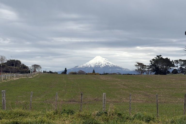Photo of property in 6 Ranfurly Street, Waitara, 4320