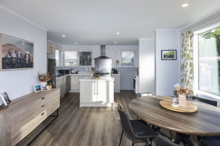 Photo of property in 2 Bolero Place, Parklands, Christchurch, 8083