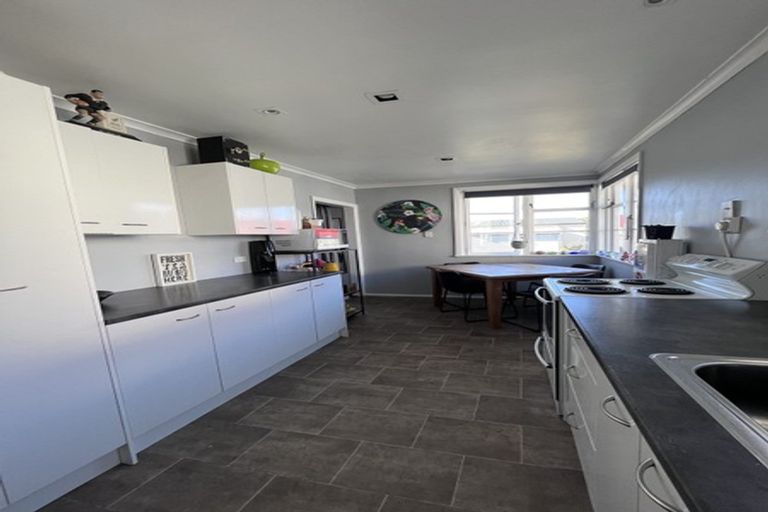 Photo of property in 7 Collins Crescent, Feilding, 4702