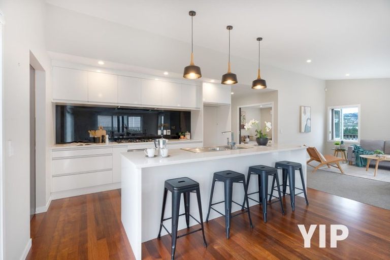 Photo of property in 14 Crompton Avenue, Churton Park, Wellington, 6037