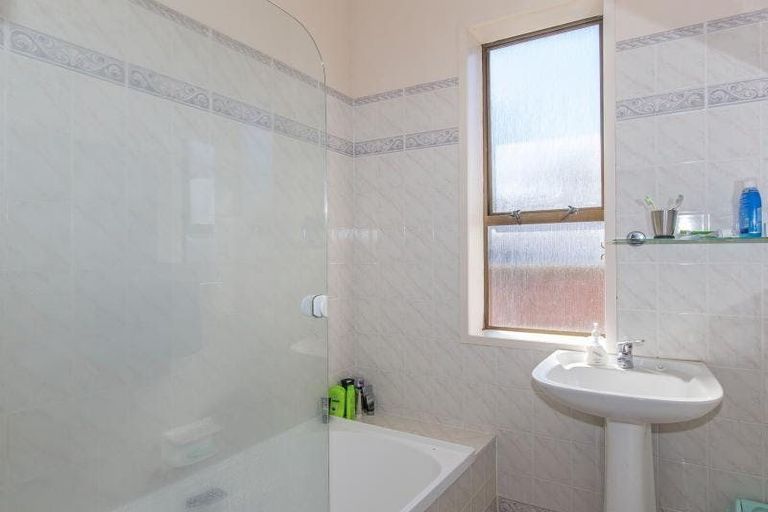 Photo of property in 39 Copeland Street, Hutt Central, Lower Hutt, 5011