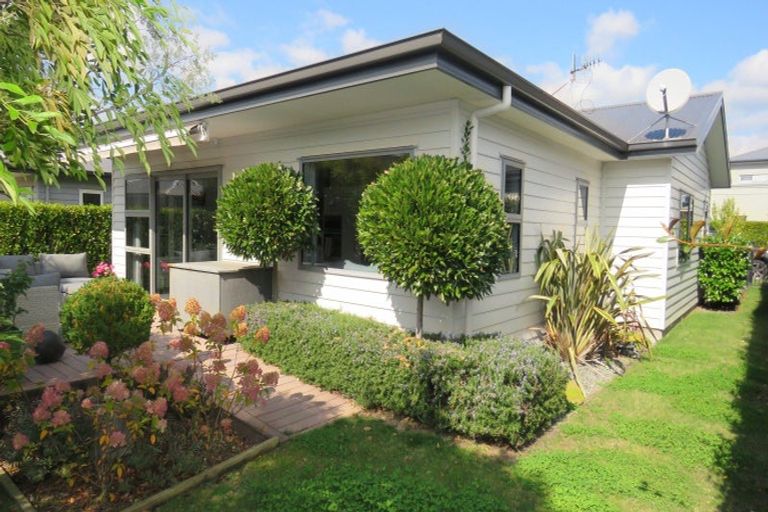 Photo of property in 23 Chateau Crescent, Rangatira Park, Taupo, 3330