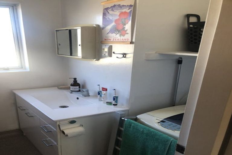 Photo of property in 1/74 Freyberg Street, Lyall Bay, Wellington, 6022