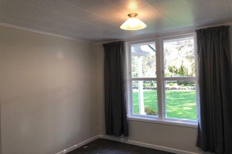 Photo of property in 34 Smith Street, Waverley, 4510
