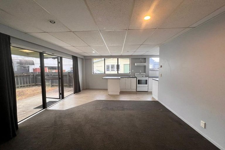 Photo of property in 9/19 Station Road, Pukekohe, 2120