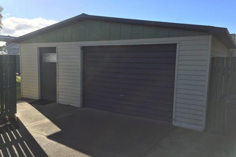 Photo of property in 5 Hillary Street, Waimate, 7924