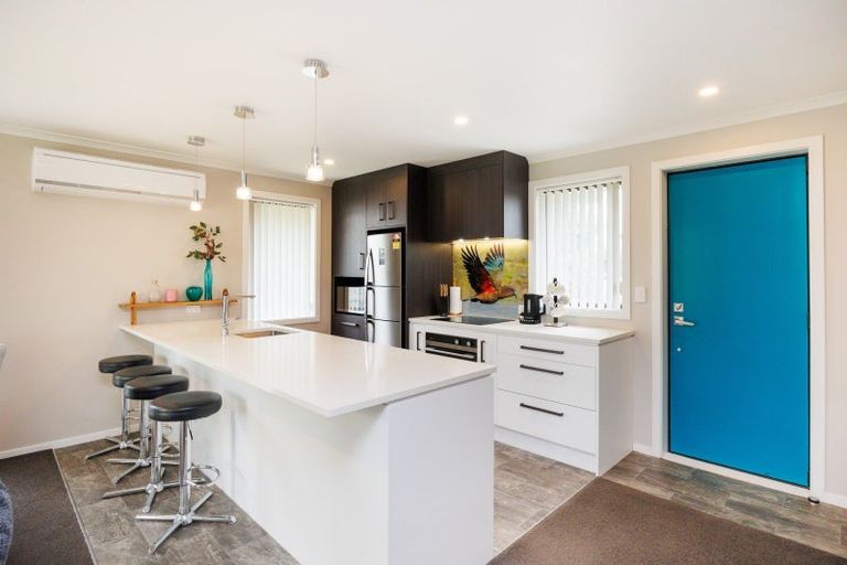 Photo of property in 6 Bryant Street, Takaro, Palmerston North, 4412