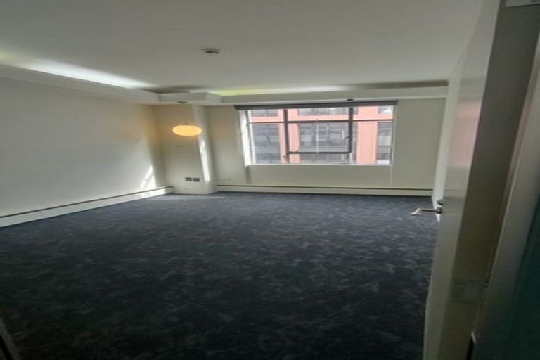 Photo of property in 124 Featherston Street, Palmerston North, 4410