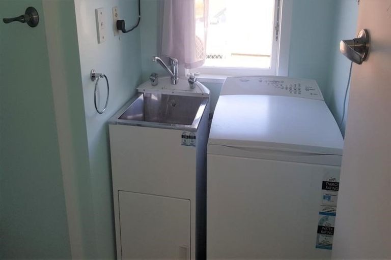 Photo of property in 17 Andrew Street, Stoke, Nelson, 7011