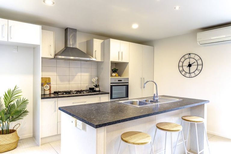 Photo of property in 82 Barrington Drive, Huntington, Hamilton, 3210