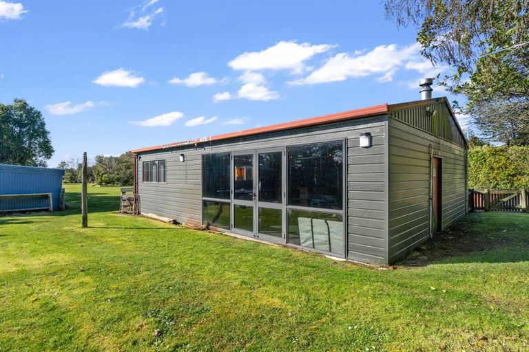 Photo of property in 26 Vyner Road, Otatara, Invercargill, 9879