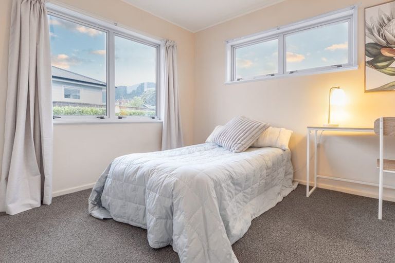 Photo of property in 9a Awatea Avenue, Paraparaumu, 5032