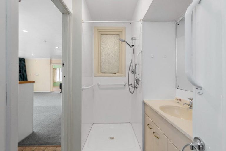 Photo of property in 37 Mcbride Street, Frankton, Queenstown, 9300