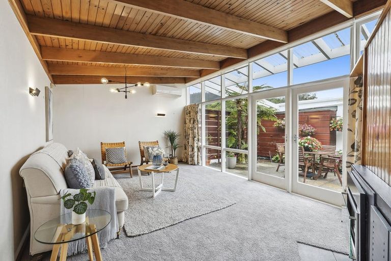 Photo of property in 22 Larsen Crescent, Tawa, Wellington, 5028