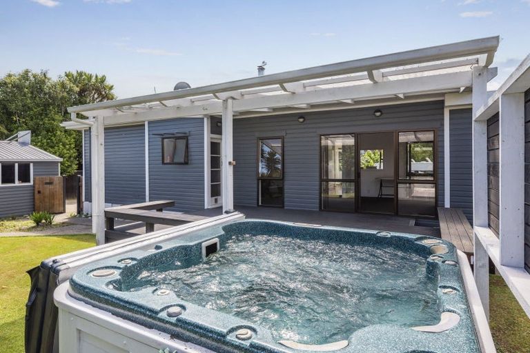 Photo of property in 13a Kawiu Road, Levin, 5510