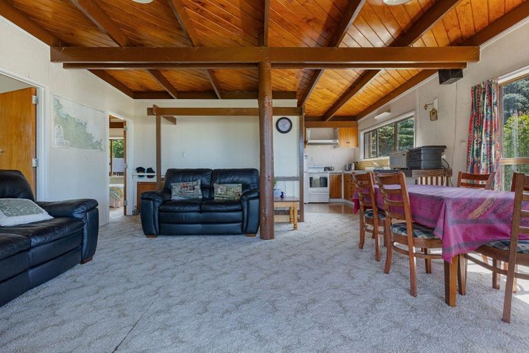 Photo of property in 18 Taupo Bay Road, Taupo Bay, Mangonui, 0494