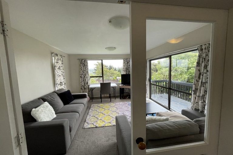 Photo of property in 8 Trinidad Crescent, Grenada Village, Wellington, 6037