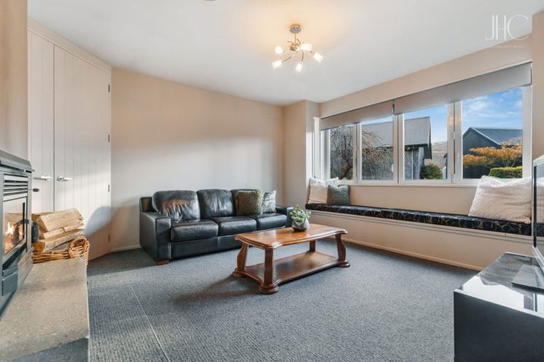 Photo of property in 18 Pisa Moorings Road, Mount Pisa, Cromwell, 9383