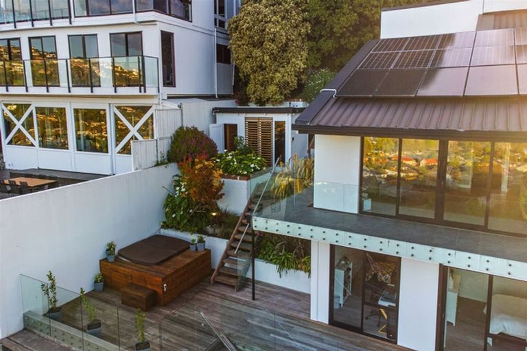 Photo of property in 21 Whareora Terrace, Cashmere, Christchurch, 8022