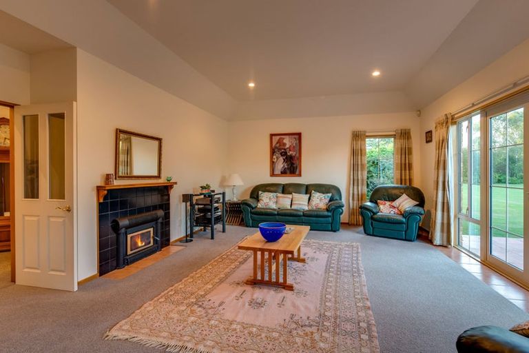 Photo of property in 518 Pound Road, Yaldhurst, Christchurch, 7676