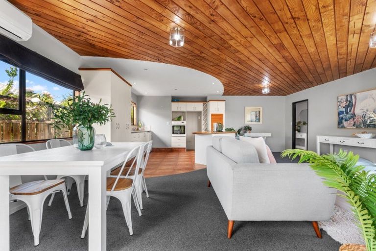 Photo of property in 2b Hunter Way, Otumoetai, Tauranga, 3110