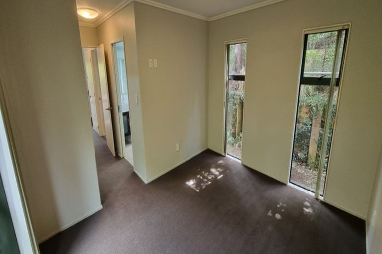 Photo of property in 99 Pemberton Avenue, Bayview, Auckland, 0629