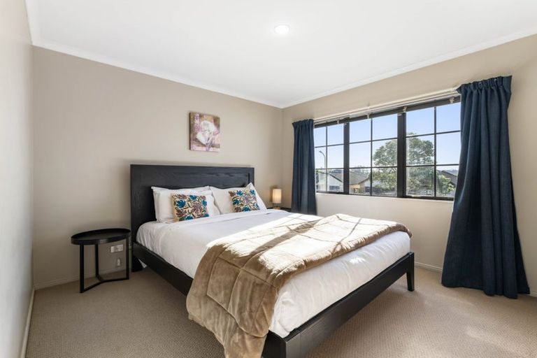 Photo of property in 53 Espalier Drive, Henderson, Auckland, 0612