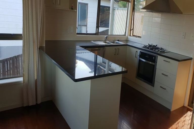 Photo of property in 59 Kennedy Avenue, Forrest Hill, Auckland, 0620