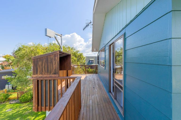 Photo of property in 25 Tobin Place, Richmond Heights, Taupo, 3330