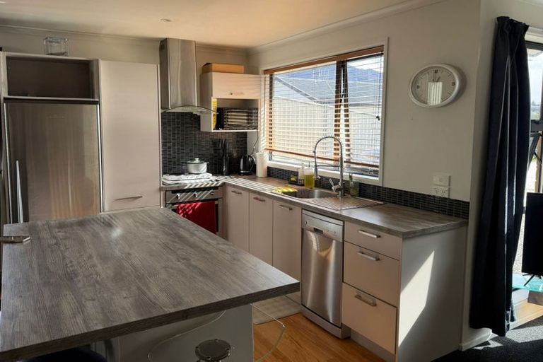 Photo of property in 7 Alpha Close, Wanaka, 9305
