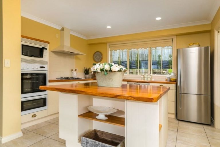 Photo of property in 53 Bannings Way, Hobsonville, Auckland, 0618