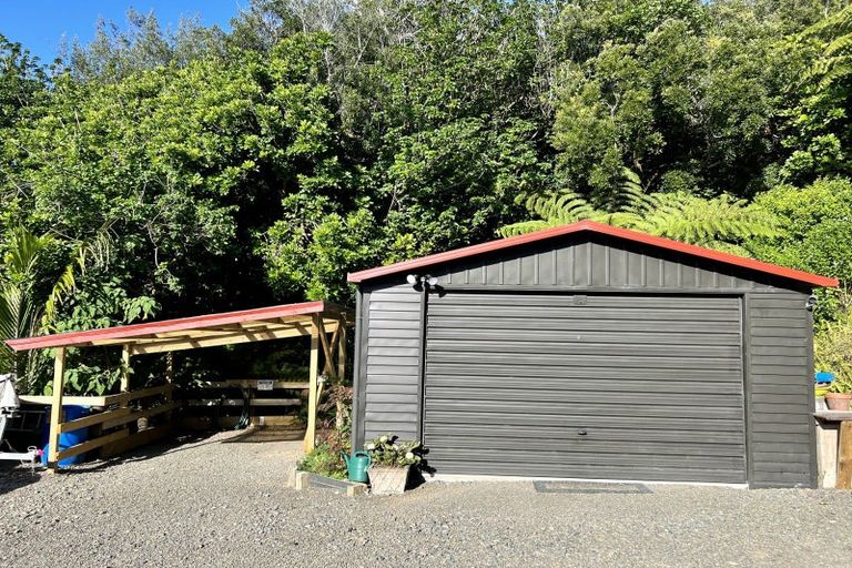 Photo of property in 8344d State Highway 35, Whanarua Bay, Te Kaha, 3199