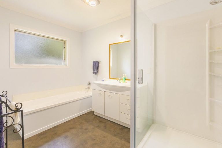 Photo of property in 345 White Road, Waipawa, Otane, 4277