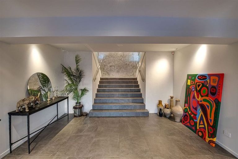 Photo of property in 15 Woodlau Rise, Huntsbury, Christchurch, 8022